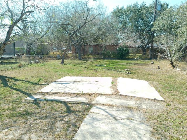 4313 Molina Dr, Corpus Christi, TX 78416