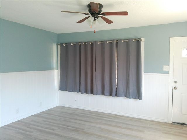 4313 Molina Dr, Corpus Christi, TX 78416