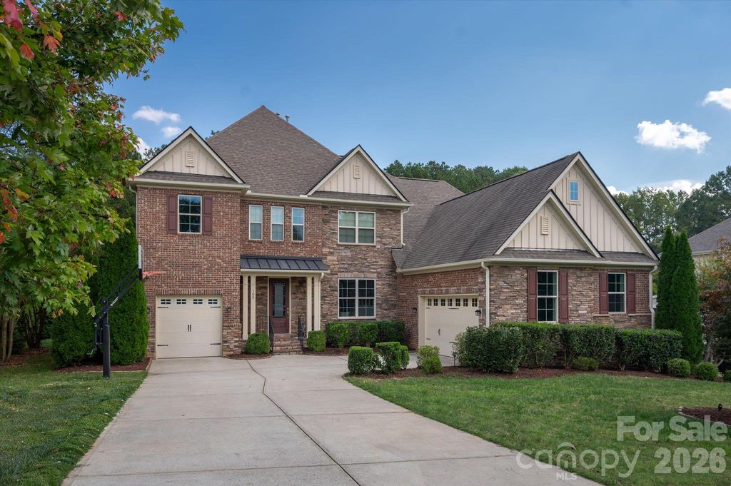 105 Highclere Drive, Waxhaw, NC 28173