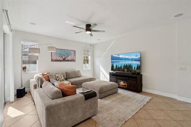 9310 MUSTARD LEAF DRIVE, Orlando, FL 32827