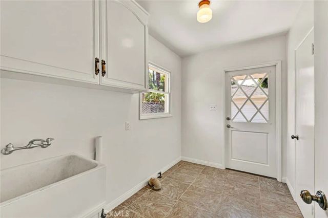 2506 N Spurgeon, Santa Ana, CA 92706