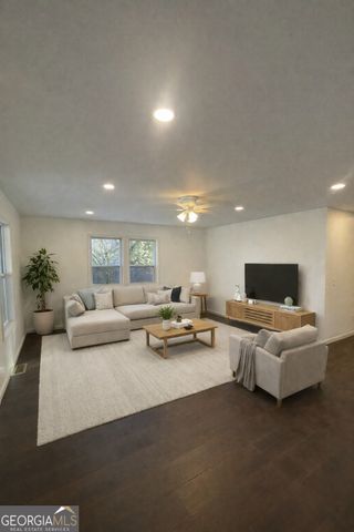126 B Street NE, Thomaston, GA 30286