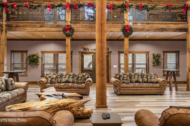 173 Rafter Rd, Tellico Plains, TN 37385