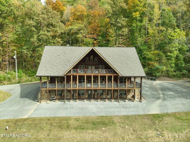 173 Rafter Rd, Tellico Plains, TN 37385