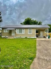 333 Belvedere Drive, Biloxi, MS 39531