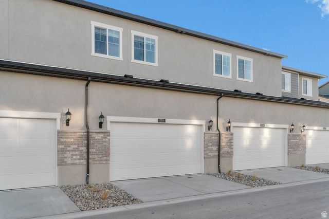 7806 W ALTA LN, Magna, UT 84044