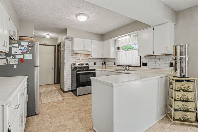1549 Trebor Road, Saint Joseph, MI 49085