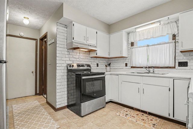 1549 Trebor Road, Saint Joseph, MI 49085