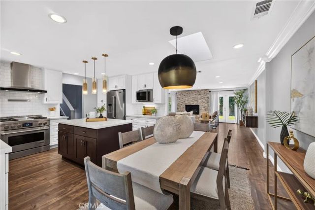 1016 La Feliz, Redlands, CA 92373