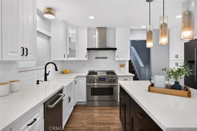 1016 La Feliz, Redlands, CA 92373