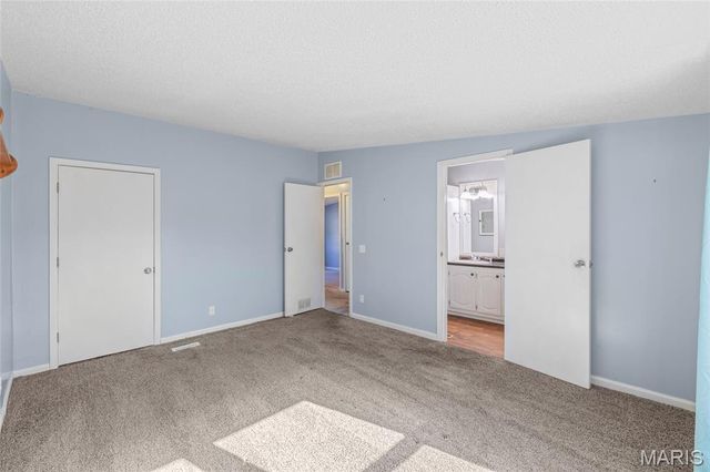 11903 Hillsboro Victoria Road, De Soto, MO 63020