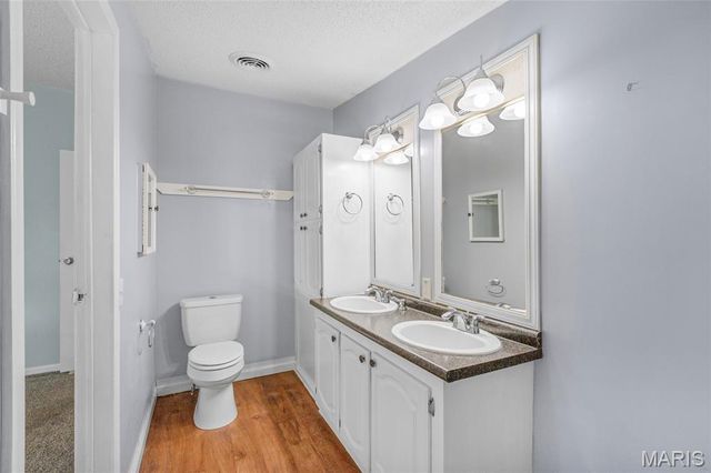 11903 Hillsboro Victoria Road, De Soto, MO 63020