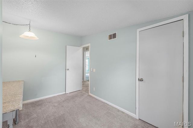 11903 Hillsboro Victoria Road, De Soto, MO 63020