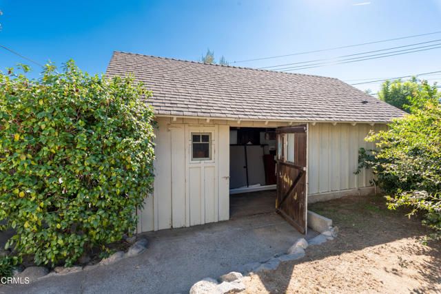 265 W Grandview Avenue, Sierra Madre, CA 91024