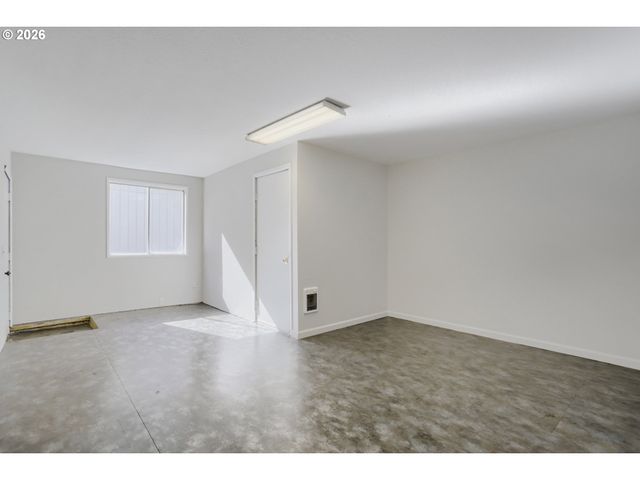 721 Ne 132ND Ave, Vancouver, WA 98684