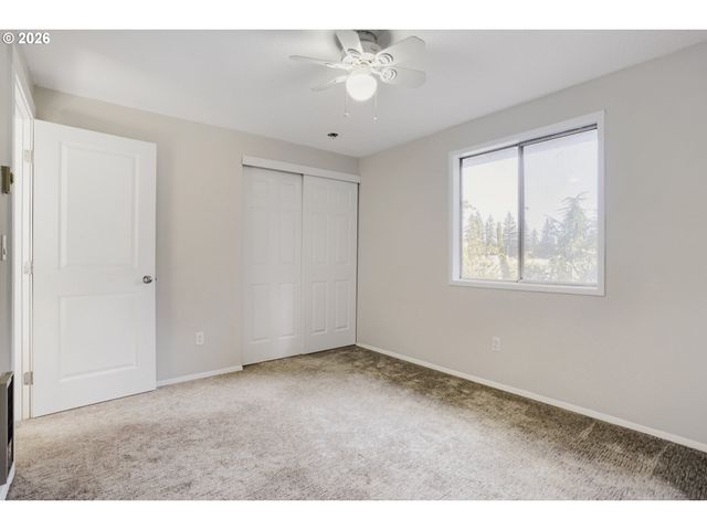 721 Ne 132ND Ave, Vancouver, WA 98684