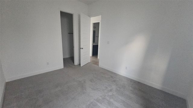 145 Cyrus Milton Dr, Buda, TX 78610