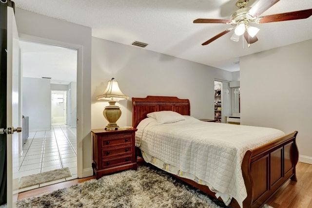 2748 S Carambola Circle 1923, Coconut Creek, FL 33066