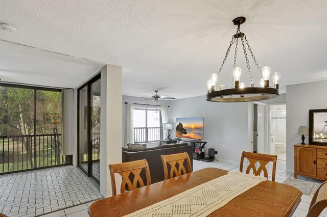 2748 S Carambola Circle 1923, Coconut Creek, FL 33066