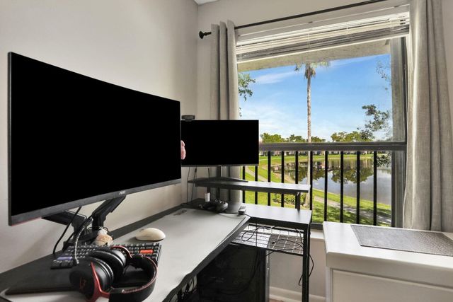 2748 S Carambola Circle 1923, Coconut Creek, FL 33066