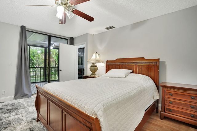 2748 S Carambola Circle 1923, Coconut Creek, FL 33066