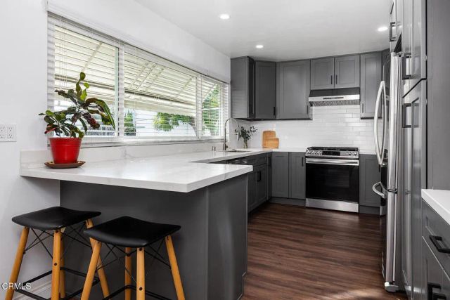 385 S Oakland Avenue 205, Pasadena, CA 91101