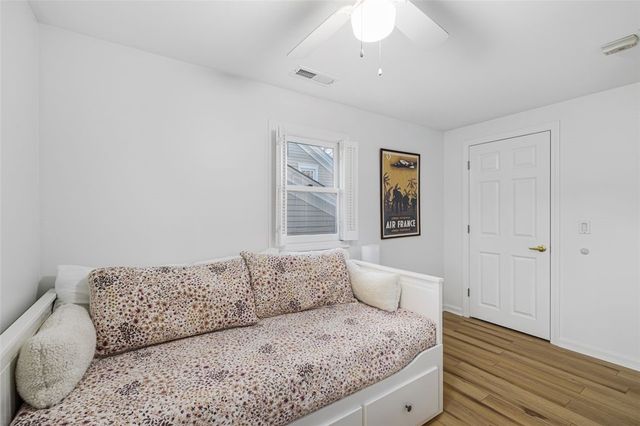 208 Marlborough Street 4, East Greenwich, RI 02818