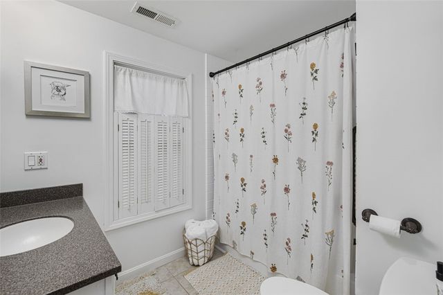 208 Marlborough Street 4, East Greenwich, RI 02818