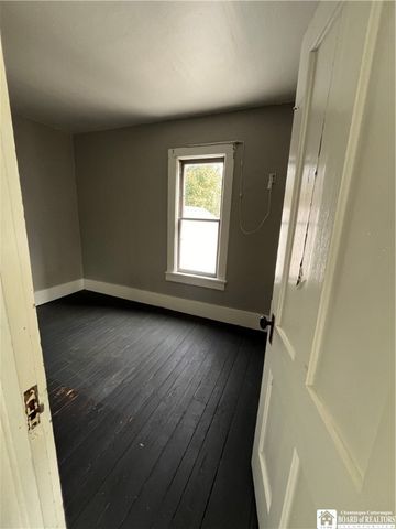 42 Wescott Street, Jamestown, NY 14701