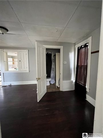 42 Wescott Street, Jamestown, NY 14701