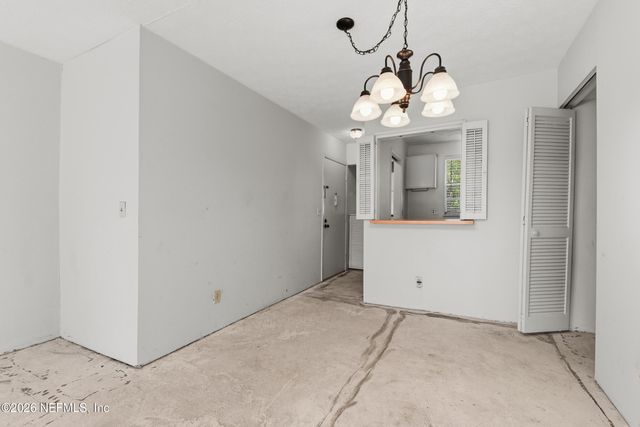 4358 TIMUQUANA Road 187, Jacksonville, FL 32210
