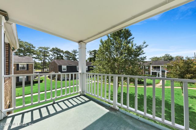 4358 TIMUQUANA Road 187, Jacksonville, FL 32210