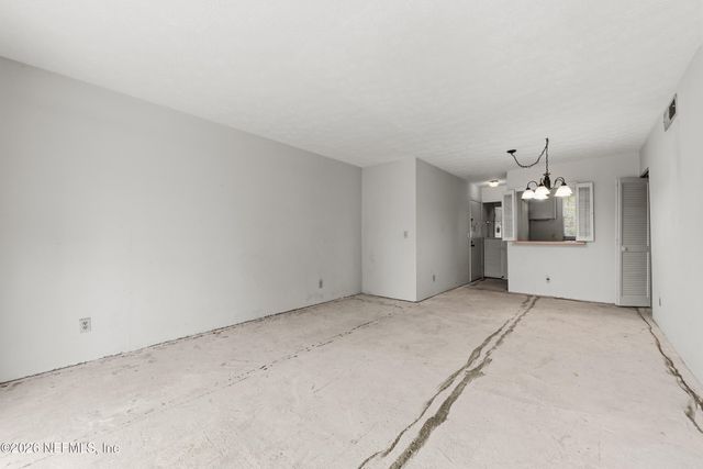 4358 TIMUQUANA Road 187, Jacksonville, FL 32210