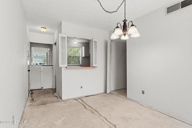 4358 TIMUQUANA Road 187, Jacksonville, FL 32210