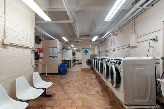 83-37 St. James Ave 1K, Elmhurst, NY 11373