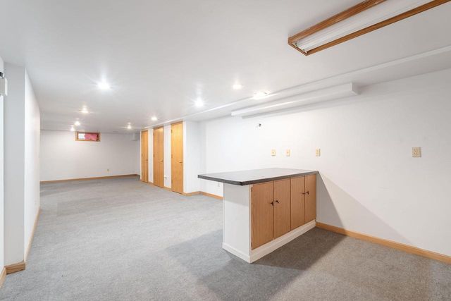 2526 W Dunwood ROAD, Glendale, WI 53209