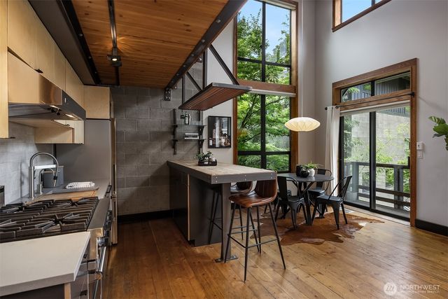 3816 B Evanston Avenue N, Seattle, WA 98103