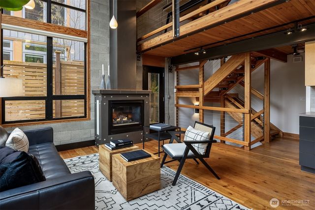 3816 B Evanston Avenue N, Seattle, WA 98103