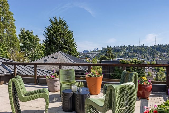 3816 B Evanston Avenue N, Seattle, WA 98103