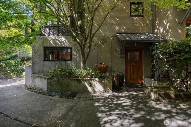 3816 B Evanston Avenue N, Seattle, WA 98103