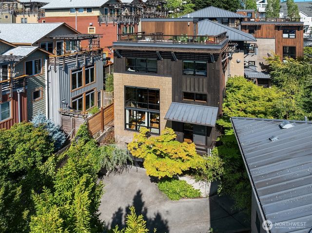 3816 B Evanston Avenue N, Seattle, WA 98103
