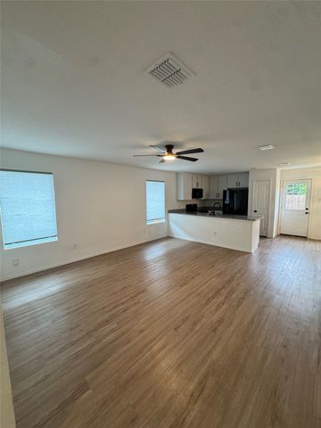 5808 Cherry Hollow Way, Princeton, TX 75407