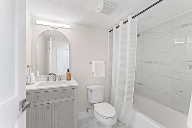 4520 PINE HOLLOW DRIVE, Tampa, FL 33624