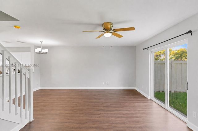 634 NW 208th Drive, Pembroke Pines, FL 33029