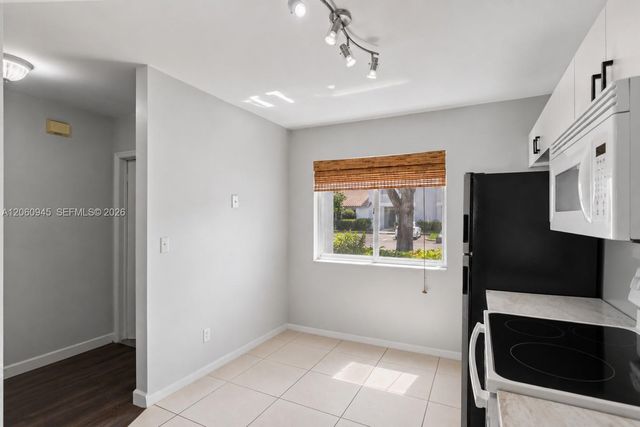 634 NW 208th Drive, Pembroke Pines, FL 33029