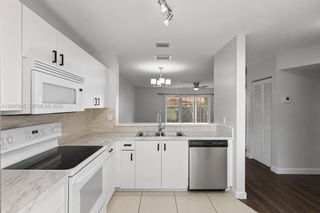634 NW 208th Drive, Pembroke Pines, FL 33029