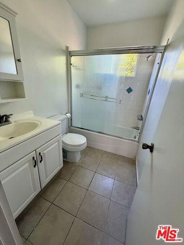 515 N Alfred Street 208, West Hollywood, CA 90048