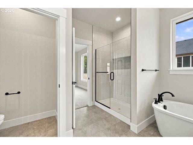 981 W Washington St, Carlton, OR 97111