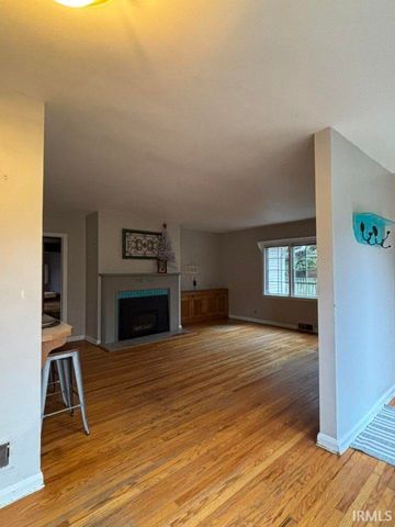 5613 Jefferson Avenue, Evansville, IN 47715