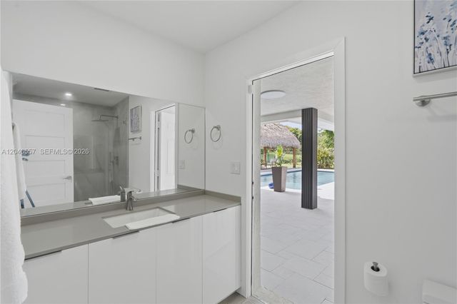 14675 SW 78th Ave, Palmetto Bay, FL 33158